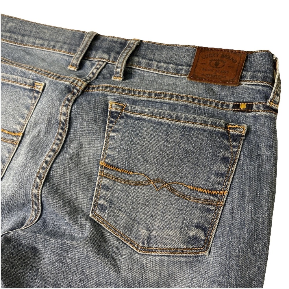 Lucky Brand Womens Jeans Charlie Capri Denim Blue Medium Wash Low Rise 6/38 EUC